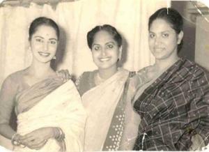 waheeda with sisters